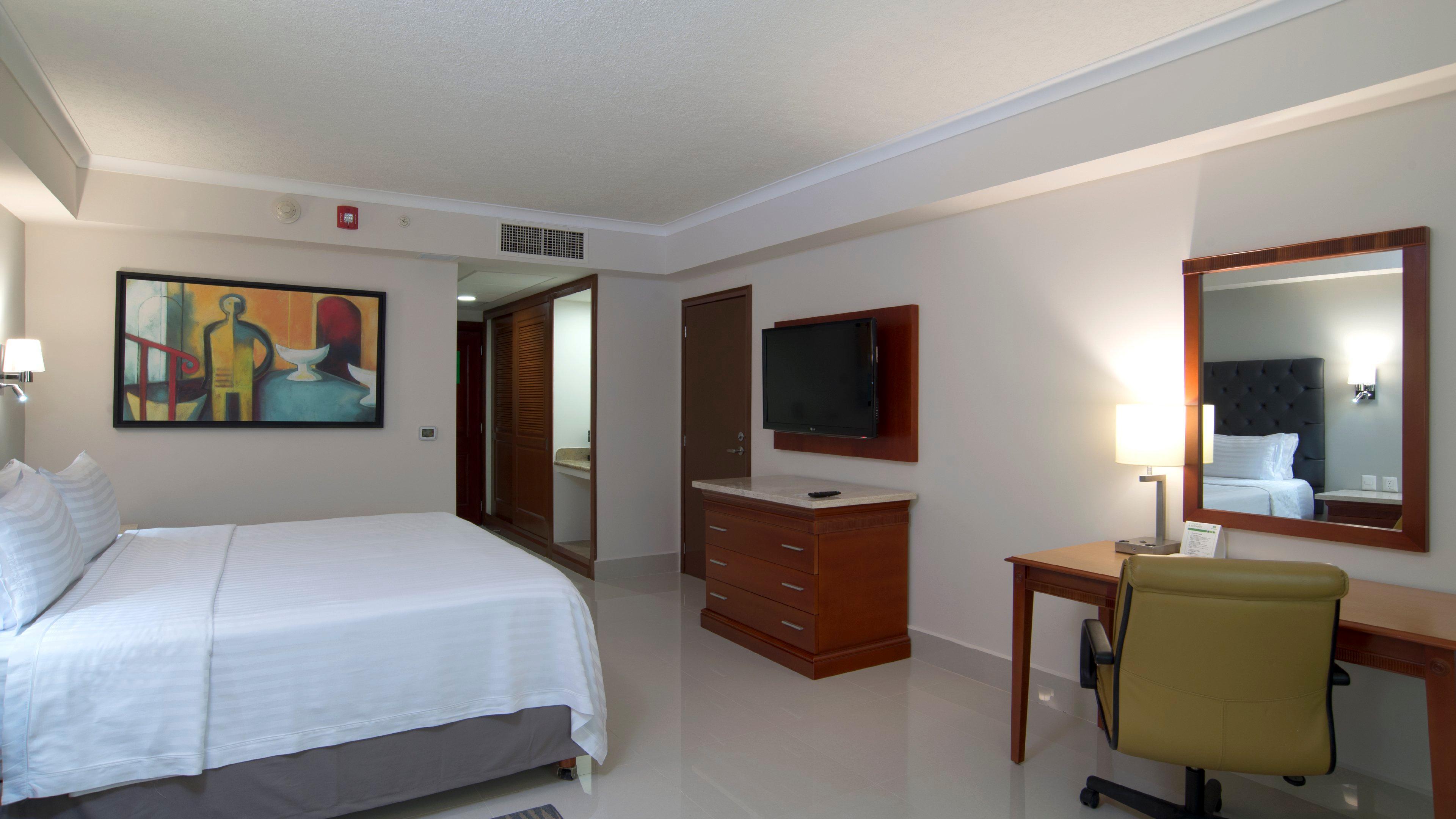 By Ihg 3*